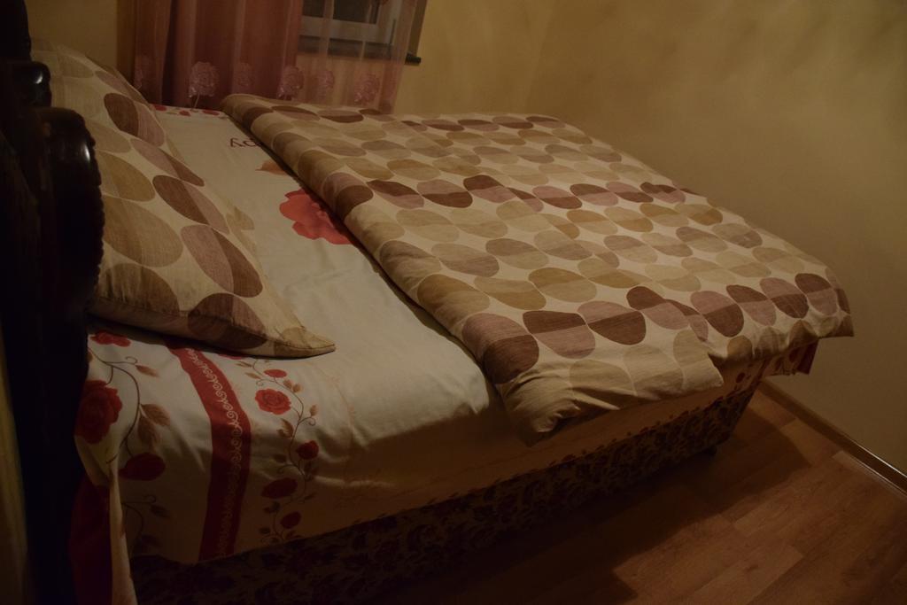 Medico And Suliko Guest House Kutaisi Eksteriør billede